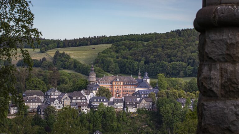 Tijdens de motorreis in Sauerland kom je langs Bad Berleburg